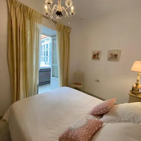 Casa Yannat Bed & Breakfast